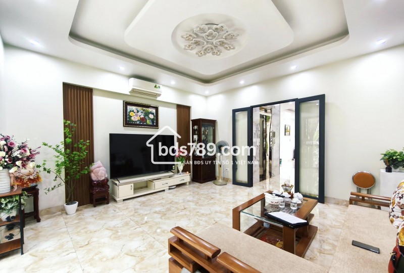 Bán nhà Ngõ 163 đại mỗ 178m² dòng tiền 200 triệu/ tháng giá chỉ hơn 50 tỷ